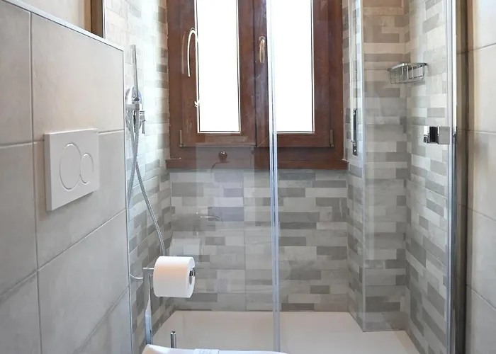 Апартаменты Casa Di Cesare - Monolocale Silenzioso A 15min Duomo E 5' Mm3