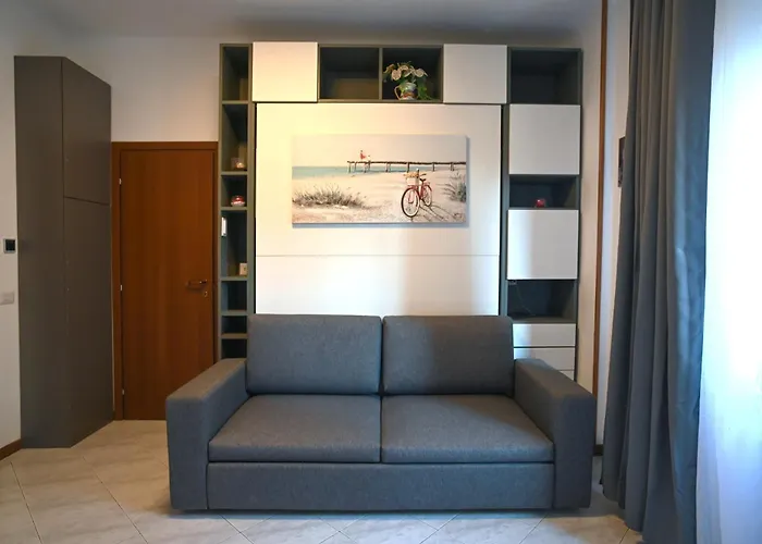 Casa Di Cesare - Monolocale Silenzioso A 15min Duomo E 5' Mm3 Апартаменты *