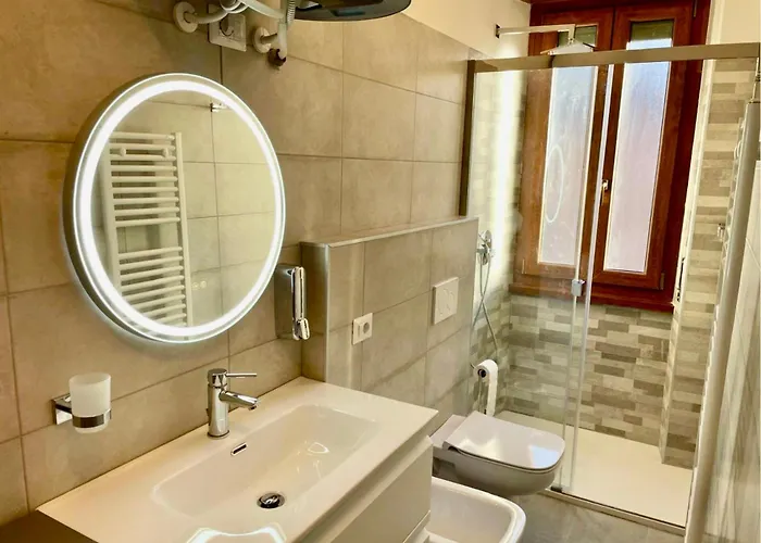 Апартаменты Casa Di Cesare - Monolocale Silenzioso A 15min Duomo E 5' Mm3 *