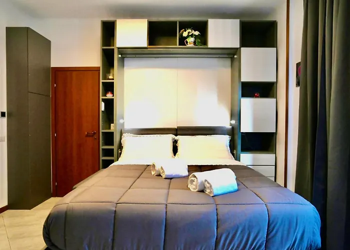 Casa Di Cesare - Monolocale Silenzioso A 15min Duomo E 5' Mm3 *